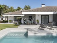 Villa for sale in Marbella East