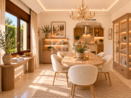 Villa for sale in La Quinta, Benahavis