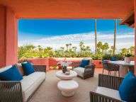 Apartment for sale in Estepona East, Estepona