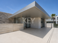 Villa for sale in Cortijo Blanco, San Pedro de Alcantara