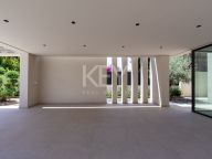 Villa for sale in Cortijo Blanco, San Pedro de Alcantara