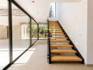 Villa for sale in Cortijo Blanco, San Pedro de Alcantara