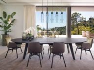 Villa for sale in Benahavis