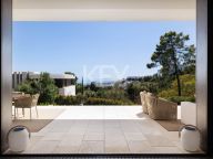 Villa for sale in Benahavis