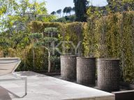 Villa for sale in Benahavis