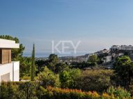 Villa for sale in Benahavis