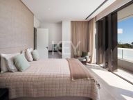 Villa for sale in Benahavis