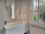 Villa for sale in Marbella - Puerto Banus