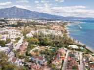 Villa for sale in Marbella - Puerto Banus