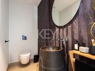 Villa for sale in La Alqueria, Benahavis
