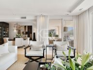 Apartment for sale in Nueva Andalucia