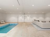 Villa for sale in Benahavis
