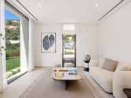 Villa for sale in Benahavis