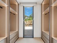 Villa for sale in Benahavis