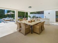 Villa en venta en La Cerquilla, Nueva Andalucia