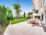 Villa for sale in Los Monteros Playa, Marbella East