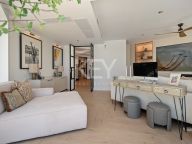 Villa for sale in Estepona East, Estepona
