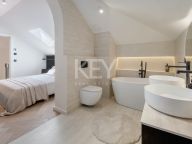 Atico Duplex en venta en Aloha, Nueva Andalucia