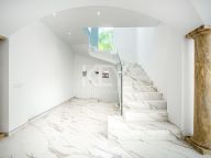 Villa for sale in Los Monteros, Marbella East
