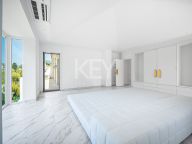 Villa for sale in Los Monteros, Marbella East
