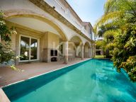 Villa for sale in Los Monteros, Marbella East