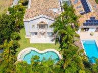 Villa for sale in Los Monteros, Marbella East