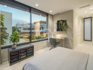 Villa for sale in El Campanario, Estepona