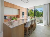 Villa for sale in El Campanario, Estepona