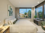 Villa for sale in El Campanario, Estepona