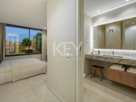 Villa for sale in El Campanario, Estepona