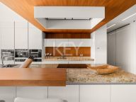 Villa for sale in Los Arqueros, Benahavis