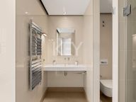 Villa for sale in Los Arqueros, Benahavis
