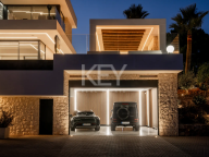 Villa for sale in Monte Mayor, Benahavis
