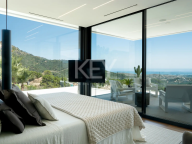 Villa for sale in Monte Mayor, Benahavis
