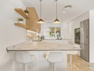 Semi Detached Villa for sale in Marbella East