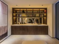 Villa for sale in Nueva Andalucia
