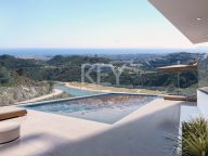 Villa for sale in Real de La Quinta, Benahavis