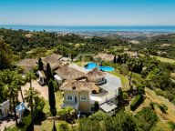 Villa for sale in La Zagaleta, Benahavis