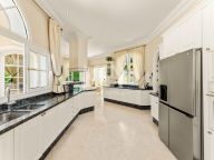 Villa for sale in La Zagaleta, Benahavis