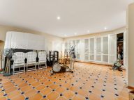 Villa for sale in La Zagaleta, Benahavis
