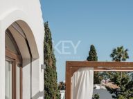 Villa for sale in El Rosario, Marbella East