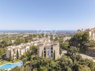 Penthouse for sale in La Quinta, Benahavis