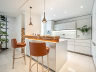 Apartment for sale in Marbella Golden Mile
