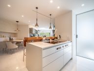 Apartment for sale in Marbella Golden Mile