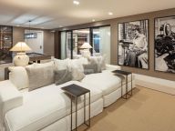 Villa for sale in Nueva Andalucia