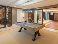 Villa for sale in Nueva Andalucia