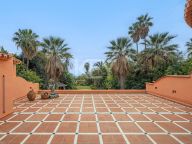 Villa for sale in Nagüeles, Marbella Golden Mile