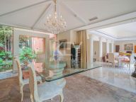Villa for sale in Nagüeles, Marbella Golden Mile