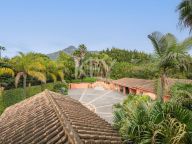 Villa for sale in Nagüeles, Marbella Golden Mile