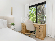 Villa for sale in Los Naranjos Hill Club, Nueva Andalucia